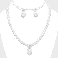 PEARL DROP PAVE DISC ACCENTED NECKLACE