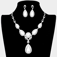 Pearl Teardrop Accented Necklace