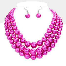 Triple Strand Pearl Chunky Necklace