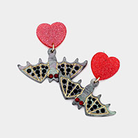 Resin Heart Stone Embellished Bat Link Dangle Earrings