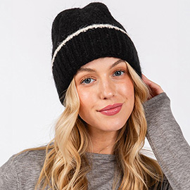 Two Tone Line Detailed Beanie Hat