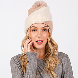 Fuzzy Detailed Fleece Pom Pom Beanie Hat