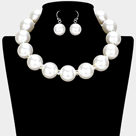 Chunky Pearl Necklace