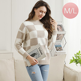 Medium/Large - Microfiber Checkered Sweater