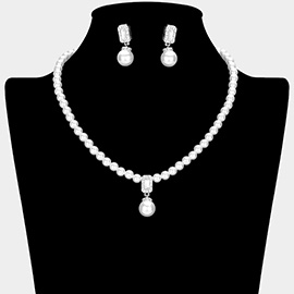 Pearl Pendant Pointed Necklace