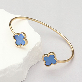 Quatrefoil Tip Cuff Bracelet